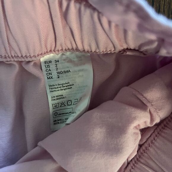 Pink H&M Jean shorts - Picture 4 of 4